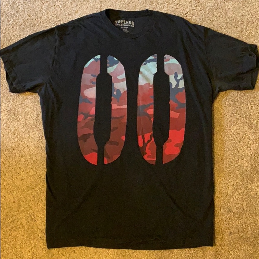 Topless California Black T-shirt